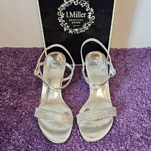 I.Miller Silver Women's Sandals Size 8M
